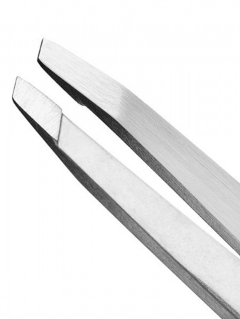 Пинцет для бровей со скошенным краем в классическом дизайне Solomeya Eyebrow tweezer, 1 шт